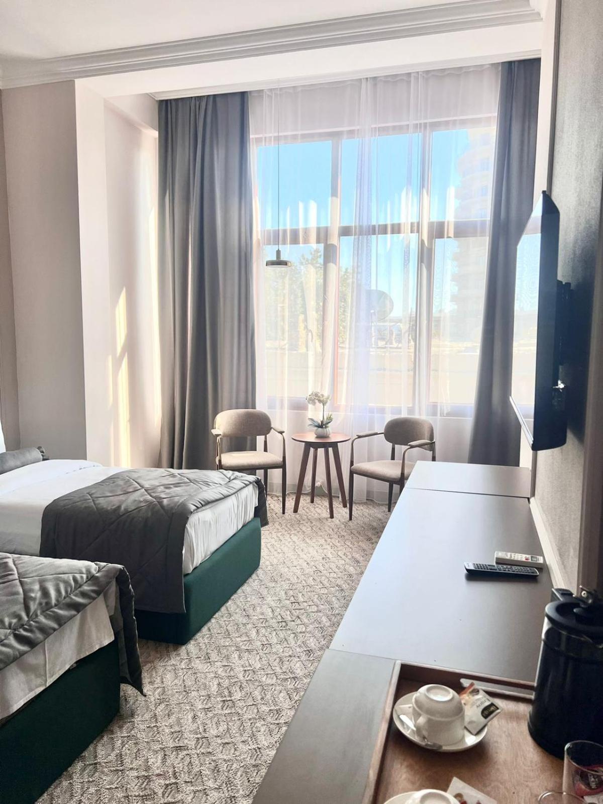 Maestro Address Hotel Баку Номер фото